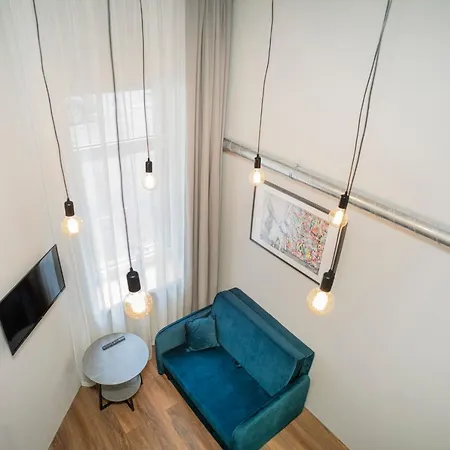 Teeny Tiny Lofts In Center Apartment *