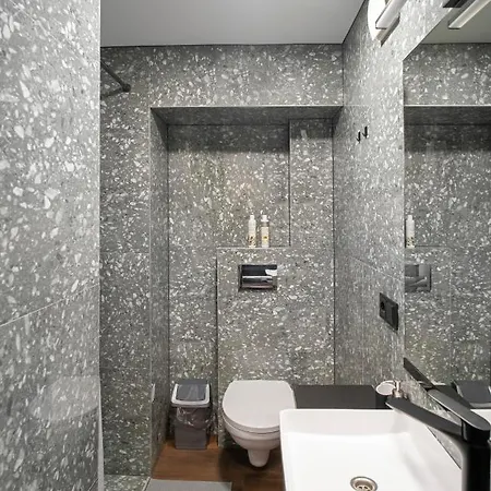 Teeny Tiny Lofts In Center Апартаменты Каунас