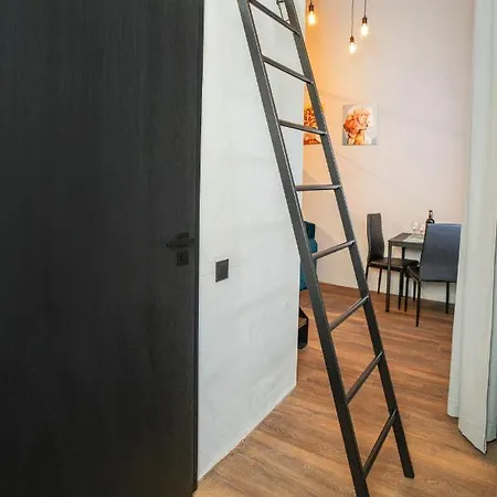 Teeny Tiny Lofts In Center Apartamento Kaunas